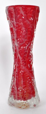 Lot 178 - VINTAGE 20TH CENTURY WHITEFRIARS STYLE RED GLASS VASE