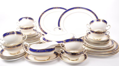 Lot 189 - ROYAL GRAFTON - VICEROY - LATE 20TH CENTURY DINNER SERVICE PIECES