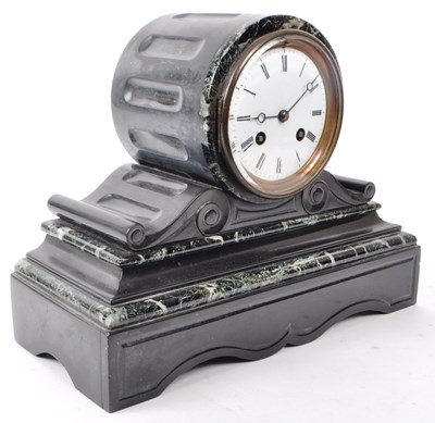 Lot 389 - VICTORIAN 19TH CENTURY BLACK & GREEN MARBLE MANTEL CLOCK