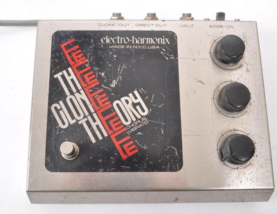 Lot 425 - ELECTRO-HARMONIX - THE CLONE THEORY - 1979 CHORUS VIBRATO PEDAL