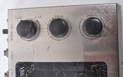 Lot 425 - ELECTRO-HARMONIX - THE CLONE THEORY - 1979 CHORUS VIBRATO PEDAL
